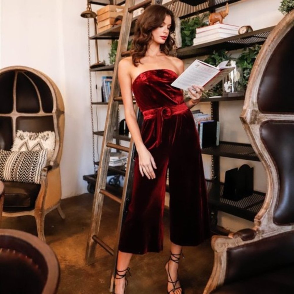 BURGUNDY Strapless Front Buckle Belt Jumpsuit - Picture 3 of 8